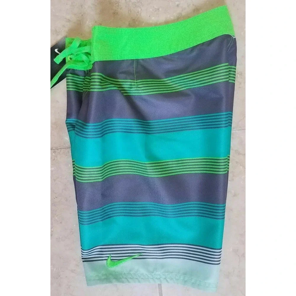 Nike Lane Drift Board Shorts Boys Striped Swim Trunks‎ Green Size Medium NEW